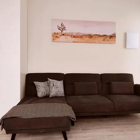 Esmeralda Apartment *